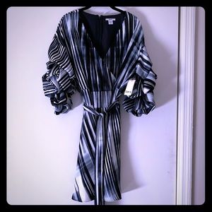 NWT Grey/Black/White Dress